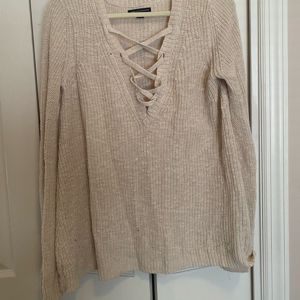 American Eagle outfitters sweater